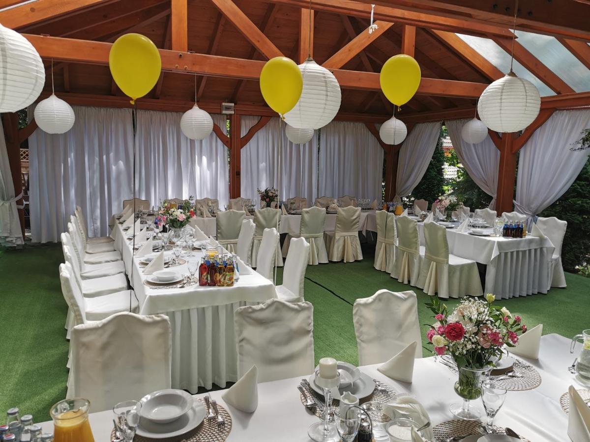 Hotel I Restauracja Pod Skala Jaslo Екстер'єр фото