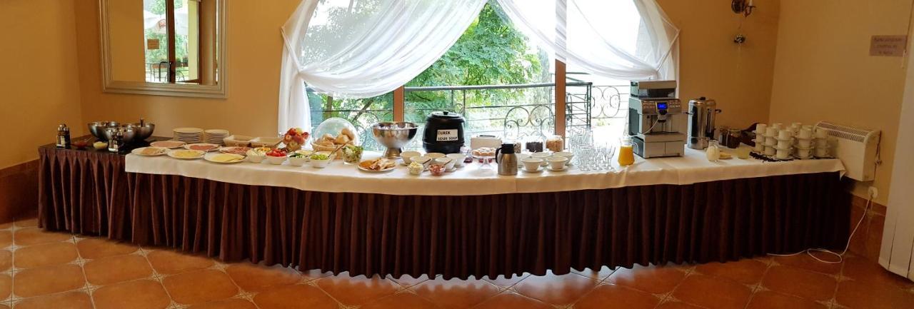 Hotel I Restauracja Pod Skala Jaslo Екстер'єр фото